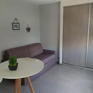  Appartement Charmant Studio Proche Bord De Mer France